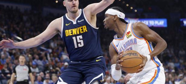 开云web网站-约基奇强势横扫詹姆斯晋级半决赛，状态火热！