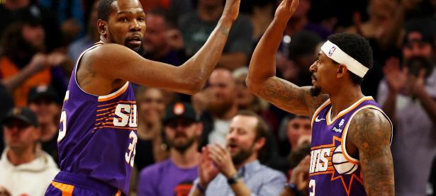 开云娱乐-杜兰特重要时刻刷新纪录，西班牙队带队取胜！